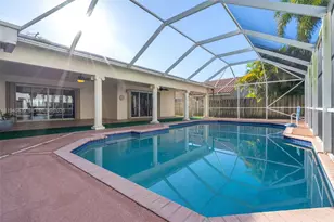 1092 NW 162nd Ave, Pembroke Pines, FL 33028 - Photo 32