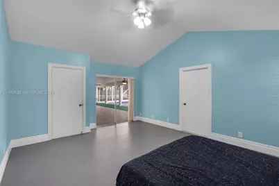 1092 NW 162nd Ave, Pembroke Pines, FL 33028 - Photo 24