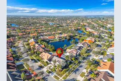 1092 NW 162nd Ave, Pembroke Pines, FL 33028 - Photo 36