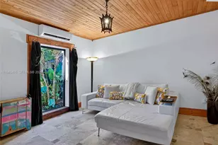 452 SW 21st Rd, Miami, FL 33129 - Photo 24