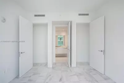 700 NE 26th Ter #904, Miami, FL 33137 - Photo 4