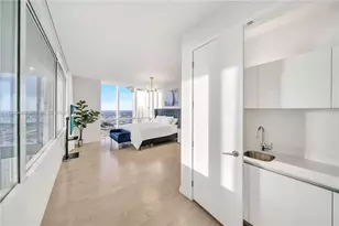 851 NE 1st Ave, Miami, FL 33132 - Photo 16