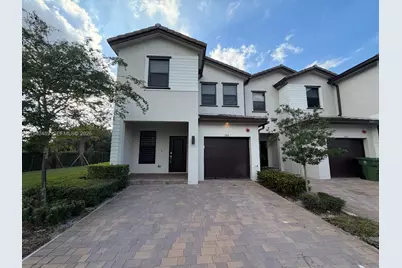 286 SW 159th Pl #286, Pembroke Pines, FL 33027 - Photo 2