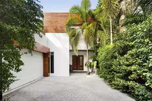 3655 Avocado Ave, Coconut Grove, FL 33133 - Photo 1