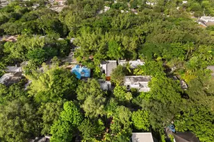 3655 Avocado Ave, Coconut Grove, FL 33133 - Photo 38