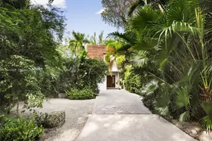 3655 Avocado Ave, Coconut Grove, FL 33133 - Photo 2