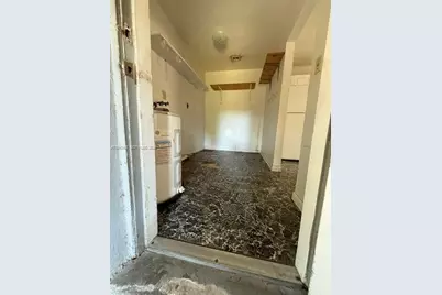 655 SW 6th Ter, Florida City, FL 33034 - Photo 12