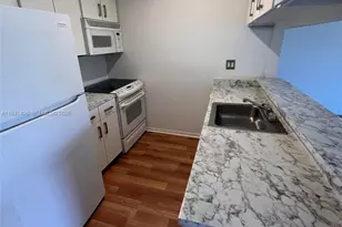 5612 Rock Island Rd, Tamarac, FL 33319 - Photo 10