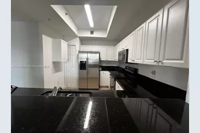 11401 NW 89th St #101, Doral, FL 33178 - Photo 10