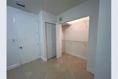 1034 Lenox Ave #8, Miami Beach, FL 33139 - Photo 8