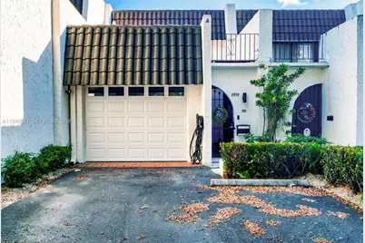 8898 SW 62nd Ter #7-F, Miami, FL 33173 - Photo 6