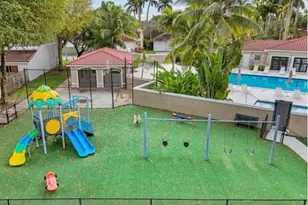13911 SW 100th Ln, Miami, FL 33186 - Photo 56