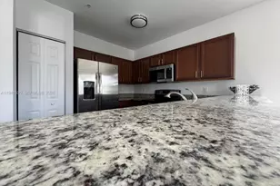 8800 NW 97th Ave, Doral, FL 33178 - Photo 10
