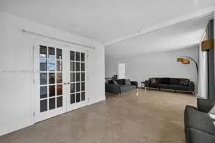 600 Three Islands Blvd, Hallandale Beach, FL 33009 - Photo 16