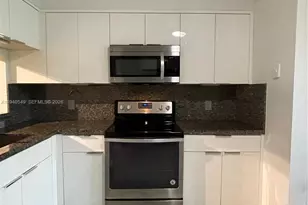 207 Mallory Ct, Weston, FL 33326 - Photo 10