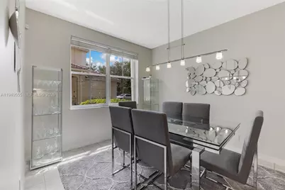 630 Vista Meadows Dr #0, Weston, FL 33327 - Photo 10