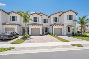 11926 SW 247th Ter, Homestead, FL 33032 - Photo 2