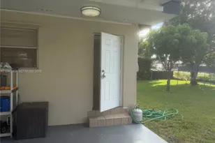 200 W 53rd Terrace, Hialeah, FL 33012 - Photo 2