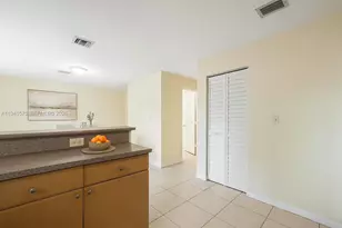 14116 SW 260th St, Homestead, FL 33032 - Photo 12