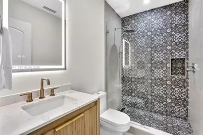 1636 SW 9th St, Miami, FL 33135 - Photo 50