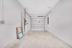 15955 SW 2nd St, Pembroke Pines, FL 33027 - Photo 12