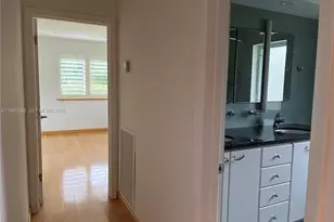 7921 SW 143rd St, Palmetto Bay, FL 33158 - Photo 10