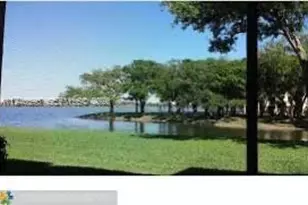 2607 NW 33rd St, Oakland Park, FL 33309 - Photo 26