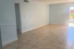 1810 W 56th St, Hialeah, FL 33012 - Photo 24