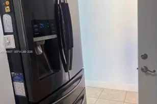 1810 W 56th St, Hialeah, FL 33012 - Photo 6