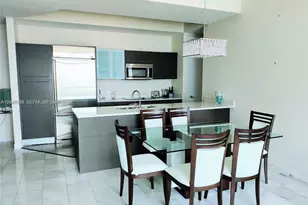 55 SE 6th St, Miami, FL 33131 - Photo 2