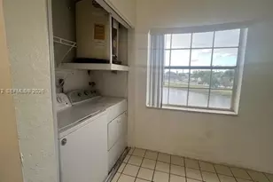 2881 N Oakland Forest Dr, Oakland Park, FL 33309 - Photo 16