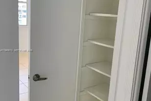 5750 Collins Ave, Miami Beach, FL 33140 - Photo 28