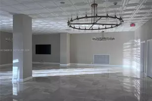 5750 Collins Ave, Miami Beach, FL 33140 - Photo 36