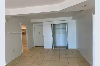 5750 Collins Ave #12 H, Miami Beach, FL 33140 - Photo 12