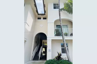11601 NW 89th St #106, Doral, FL 33178 - Photo 2