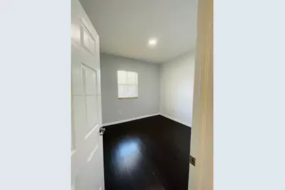 11601 NW 89th St #106, Doral, FL 33178 - Photo 16