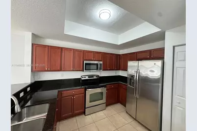 11601 NW 89th St #106, Doral, FL 33178 - Photo 4