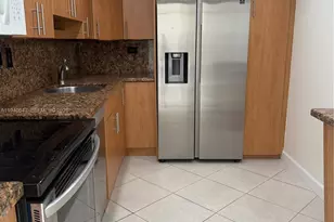 20355 NE 34th Ct, Aventura, FL 33180 - Photo 8