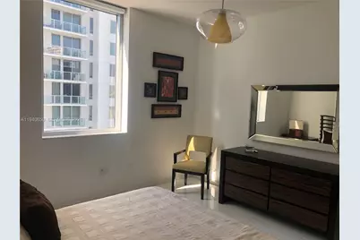 1060 Brickell Ave #1915, Miami, FL 33131 - Photo 6