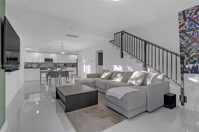 1405 Galiano St #4, Coral Gables, FL 33134 - Photo 4