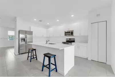 17029 SW 292nd St, Homestead, FL 33030 - Photo 8