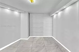 3530 Mystic Pointe Dr, Aventura, FL 33180 - Photo 62