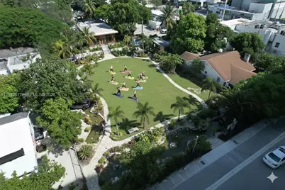 190 NE 26th St, Miami, FL 33137 - Photo 10