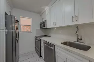 7610 Stirling Rd, Davie, FL 33024 - Photo 6