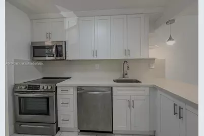 7610 Stirling Rd #207F, Davie, FL 33024 - Photo 4