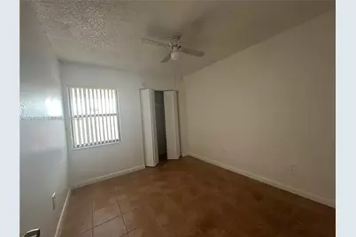 5851 W 20th Ave #409, Hialeah, FL 33012 - Photo 10