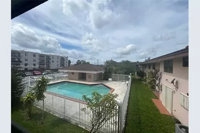 5851 W 20th Ave #409, Hialeah, FL 33012 - Photo 2