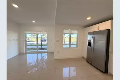 25823 SW 145th Ave, Homestead, FL 33032 - Photo 6