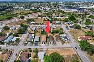 11467 SW 215th St, Miami, FL 33189 - Photo 4