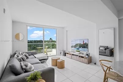 6362 Collins Ave #311, Miami Beach, FL 33141 - Photo 1